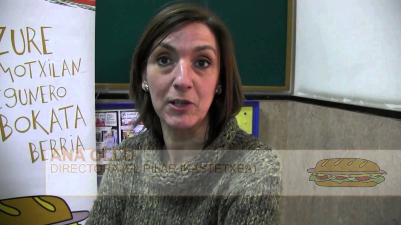 Reparto de bocatas en El Pilar Ikastetxea (Irun)