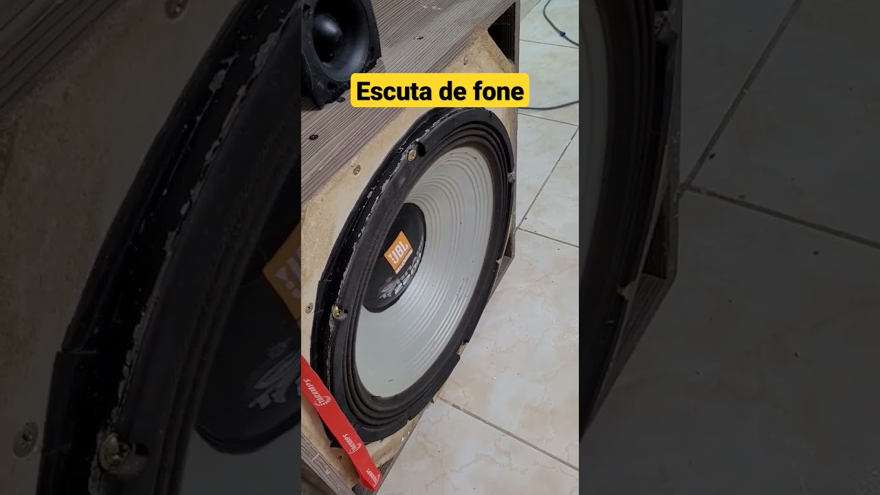 TORNADO 2200 DE 18 TOCANDO BASSBOOSTED. #somautomotivo #tornado2200 #bassboosted