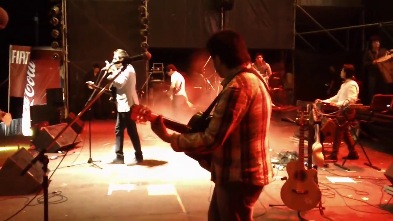 Gabriel Morales en Vivo Pajaro Libre - Festival Salta Alma y Vida del Folklore 2013