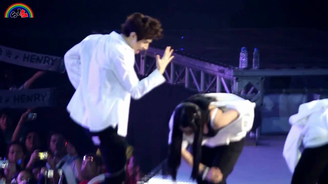 20100410 SSII in Philippines - Henry's solo Sick of Love [HD fancam]