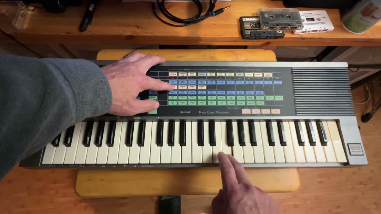 1987 Casio SK-200 Sampling Keyboard - How to sample