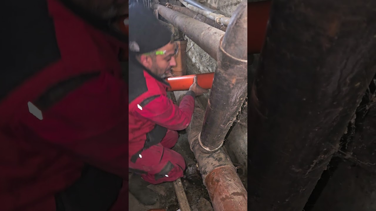 DEZASTRU &icirc;n subsol 🚨🚰 | Reparații la instalația sanitară  C2 - preluare sifon exterior 1