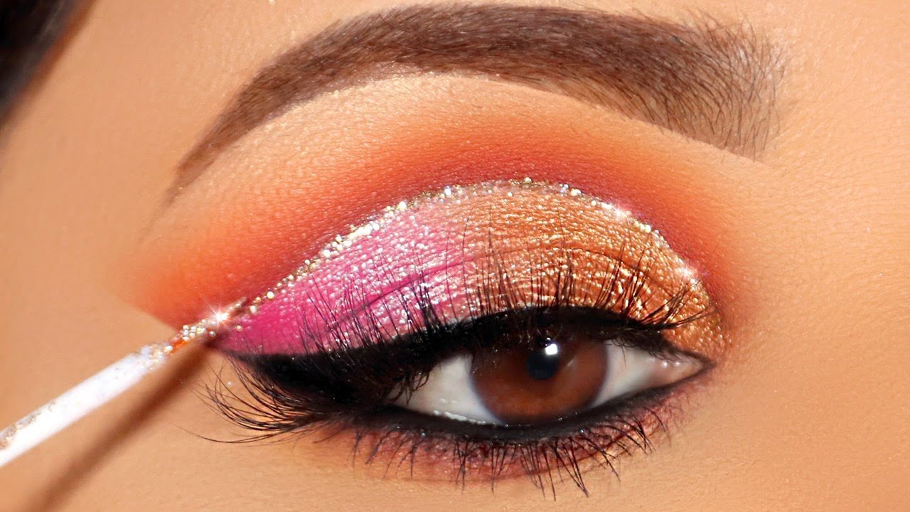 Gold Ombre Cut Crease with Delicate Glitter