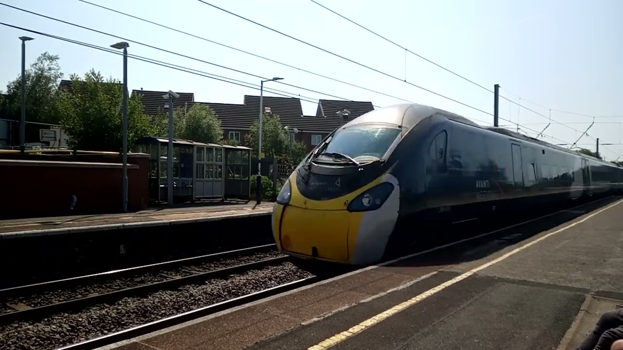 390005 passing Leyland 10/06/23