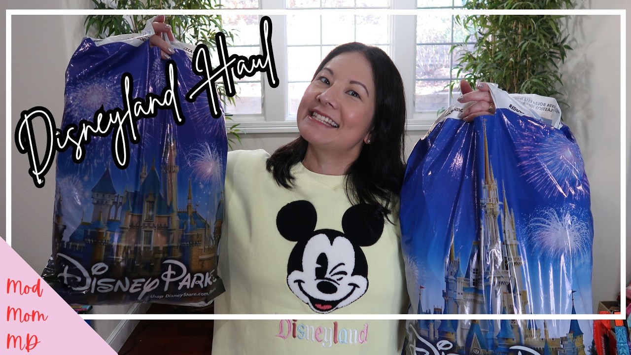 Disneyland, Pandora, & Stoney Clover Lane Haul | Hidden Mickey Wave B Mystery Pin Packs | modmom md