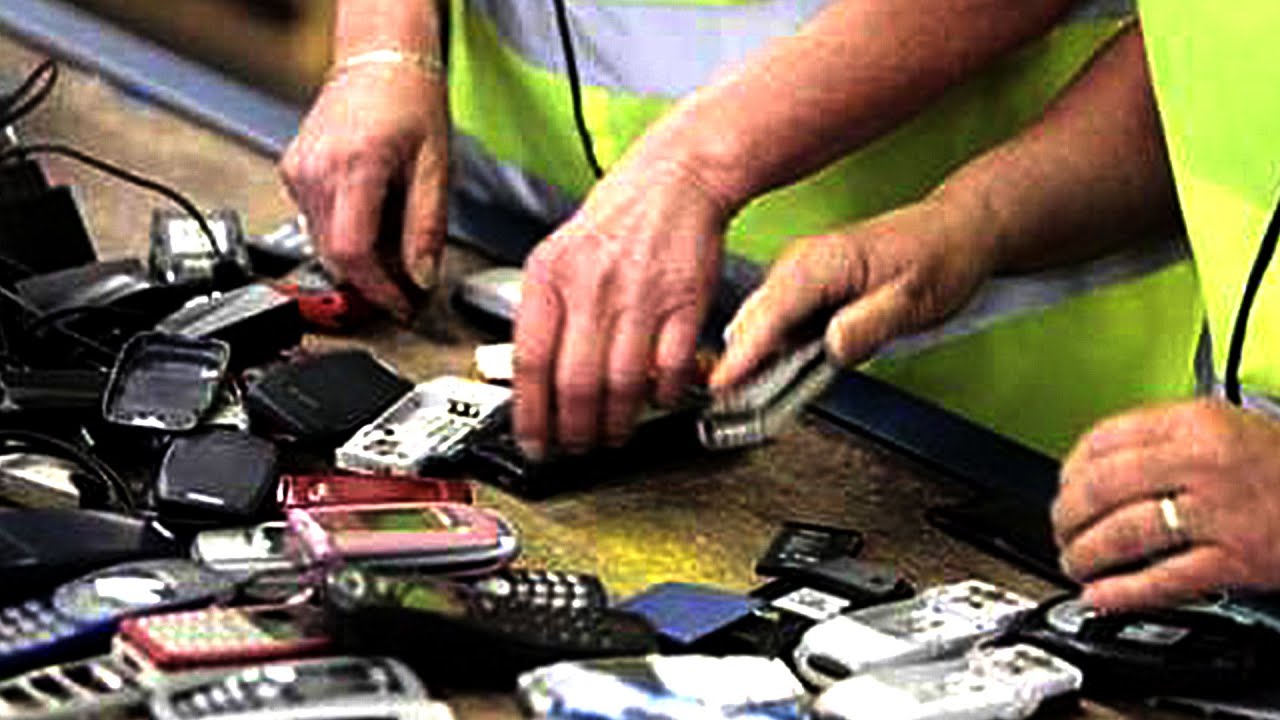 Comment est recyclé notre téléphone portable ?