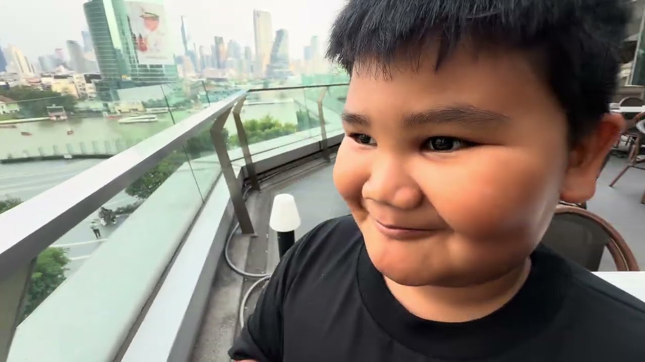 B A N G K O K