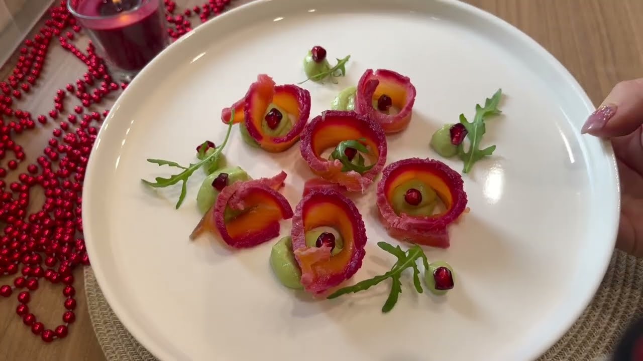 Salmone Marinato con Salsa Avocado: Eleganza e Gusto Senza Sforzo! Pronto in 5 min!