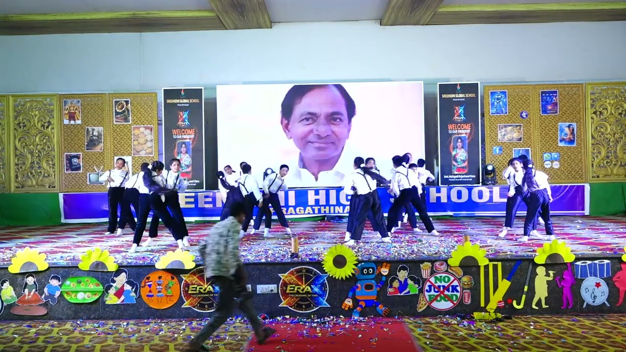 LEADERS PRESENT: LEADERS IN ACTION BY CLASS 6@ERAX-THE CROSSING OF TIME