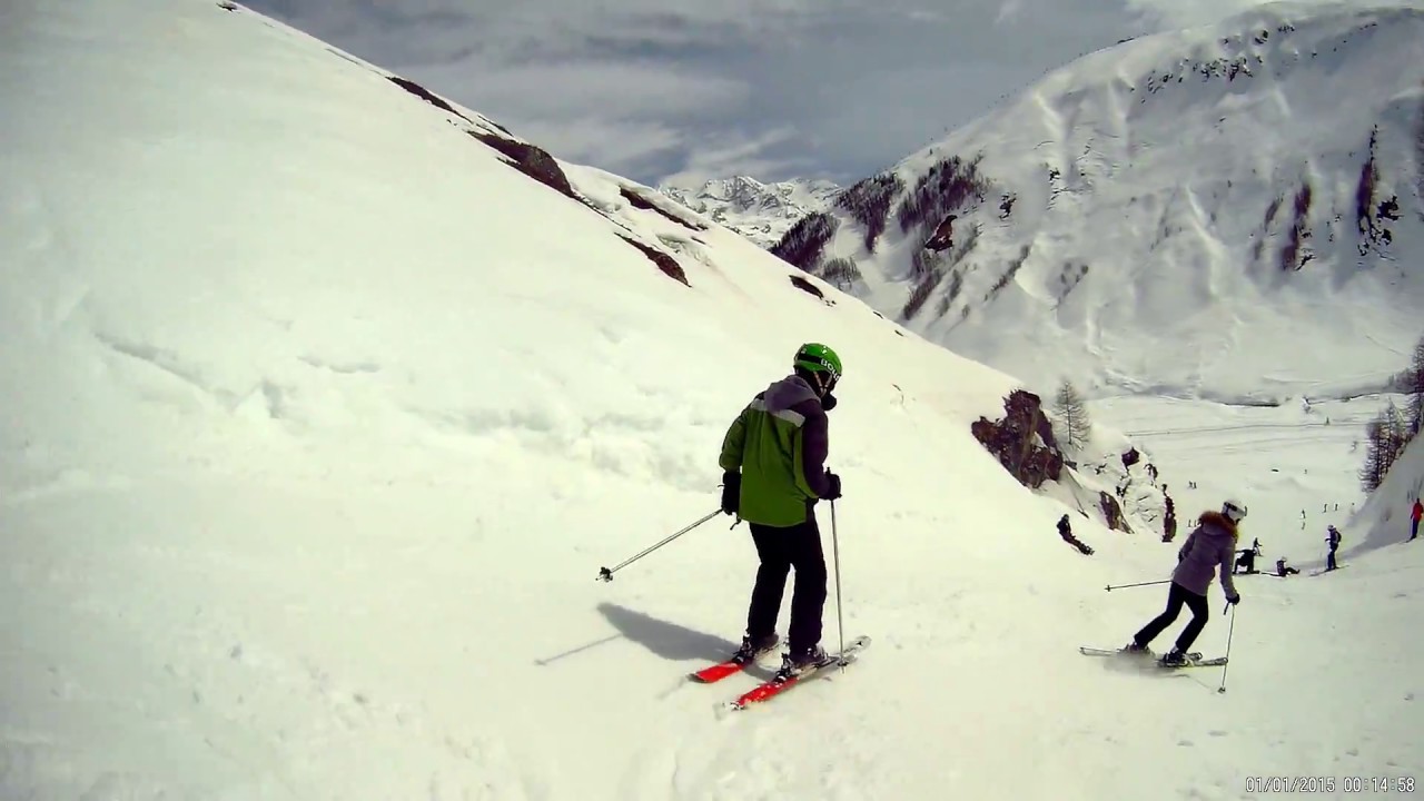 Santons run into Val d'Isere, April 2018