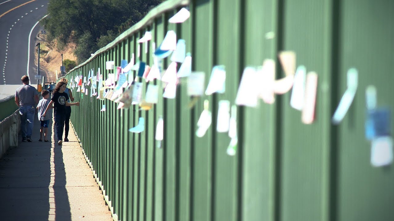 Foresthill Bridge covered with thousands of 