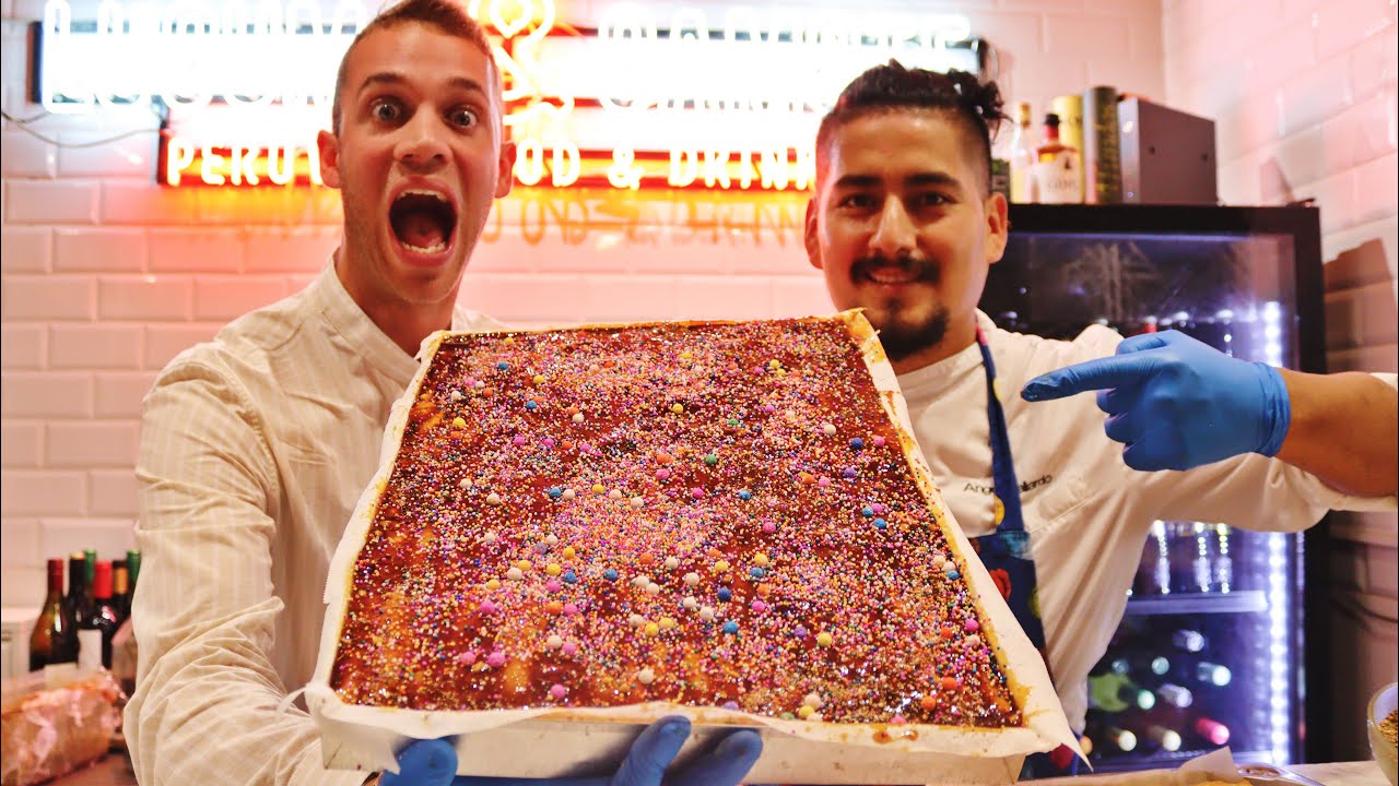 DISTRIBUYENDO TURRÓN DOÑA PEPA EN BARCELONA 🇵🇪