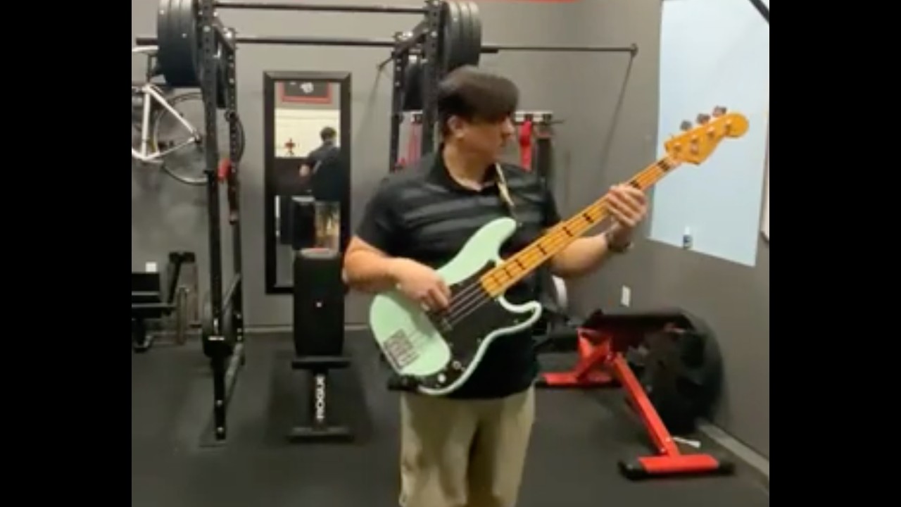 JBL partybox 100 demo with bass guitar