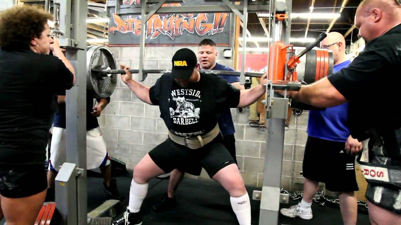 Donnie Thompson Training Squats 3-8-2011 with Commentary