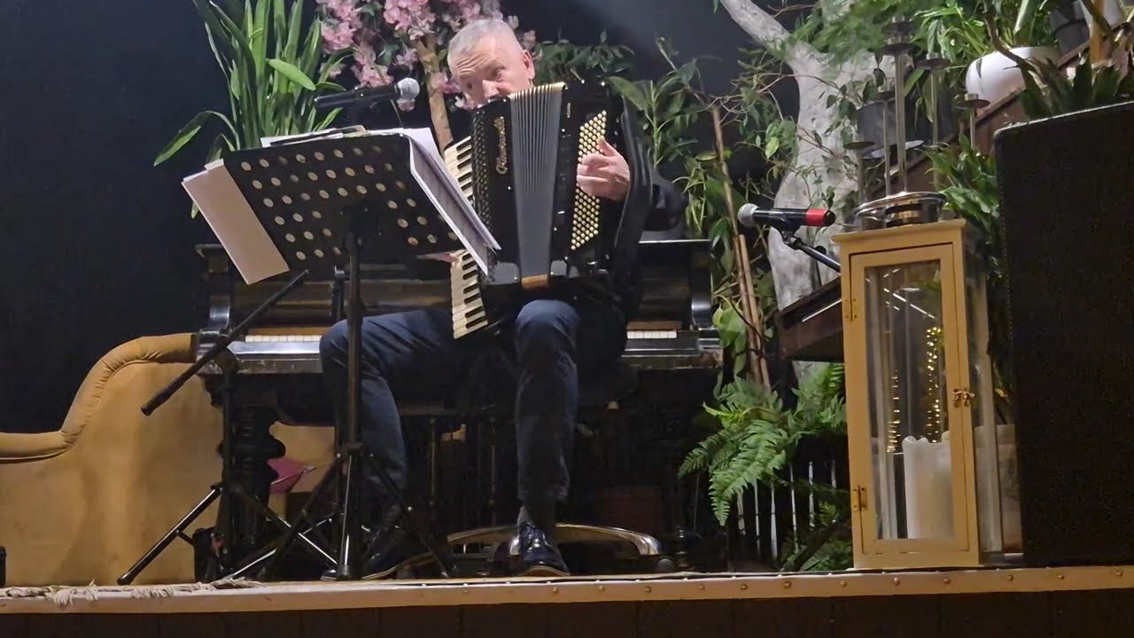 Szabasówka, polka - gra Tomasz Łukaszczyk