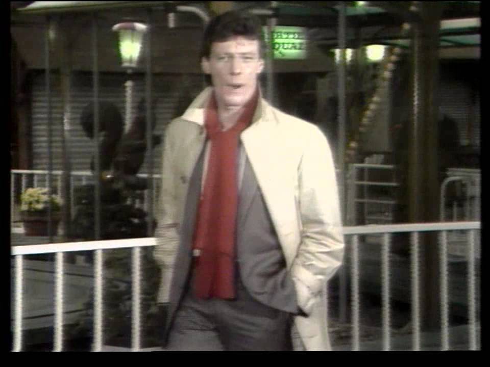 Petite Nathalie - Herbert Léonard - Clip & paroles [1981]