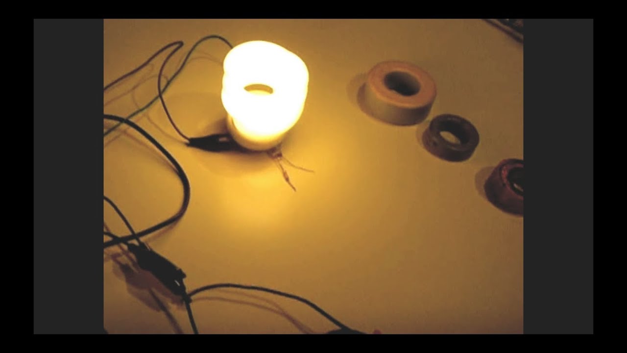 Joule Thief(Mini Toroid) Powers CFL using 1.3V+