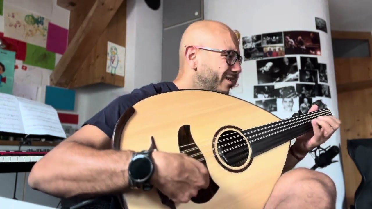 Amine Mraihi improvisation on Hatef Shaterian Oud || أمين مرايحي تقاسيم 