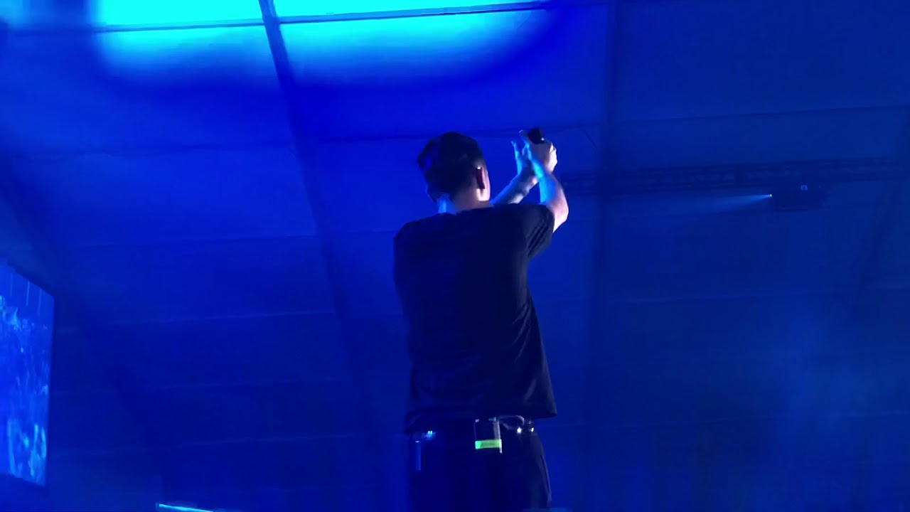 G-Eazy - Throw Fits (LIVE)