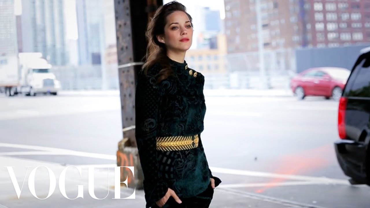 Marion Cotillard August 2012