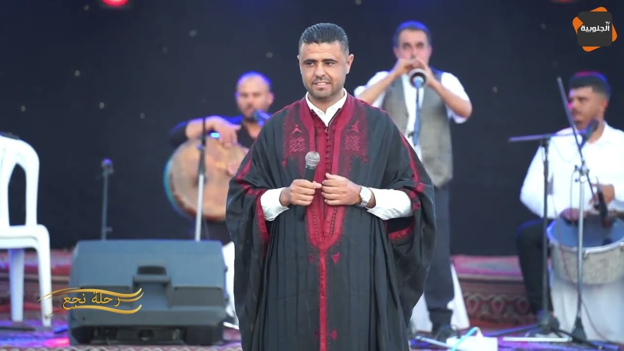 🟠مازلت نغني في المحفل مازالت نغني ...  بصوت الفنان الشعبي حلمي مطر