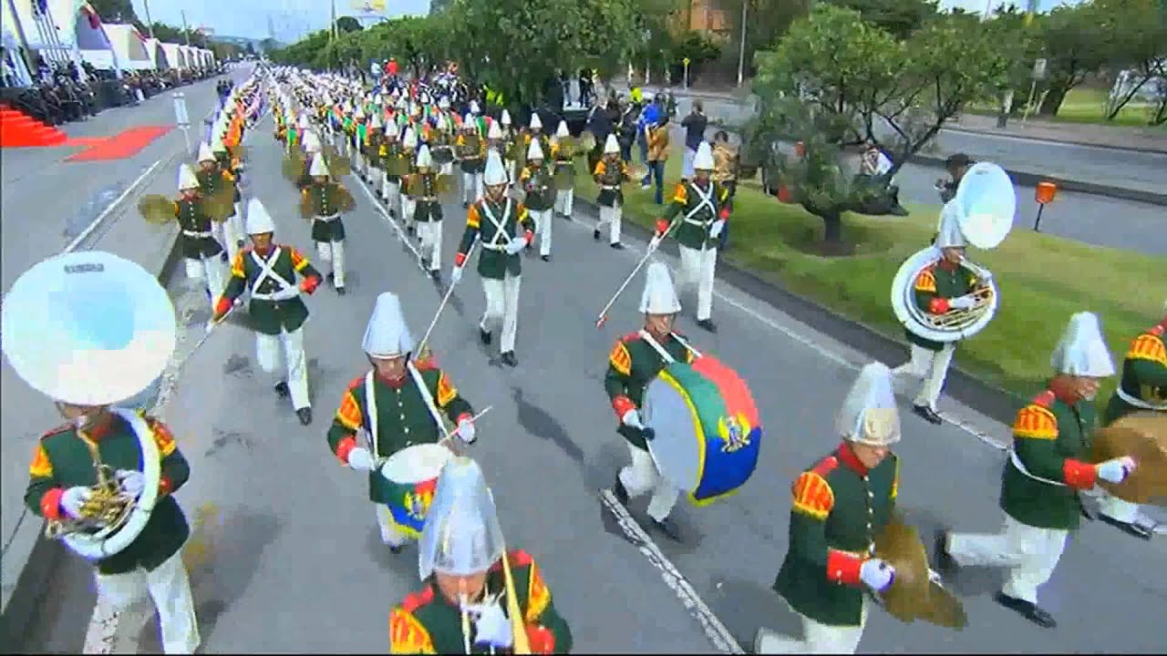 Desfile Militar 20 Julio 2015