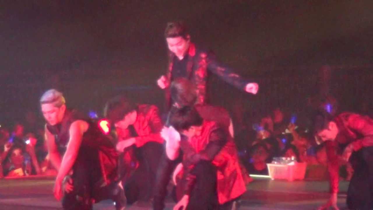[FANCAM] 20130616 SS5 IN HONG KONG BOOM BOOM (SUPER JUNIOR SUPER SHOW 5)
