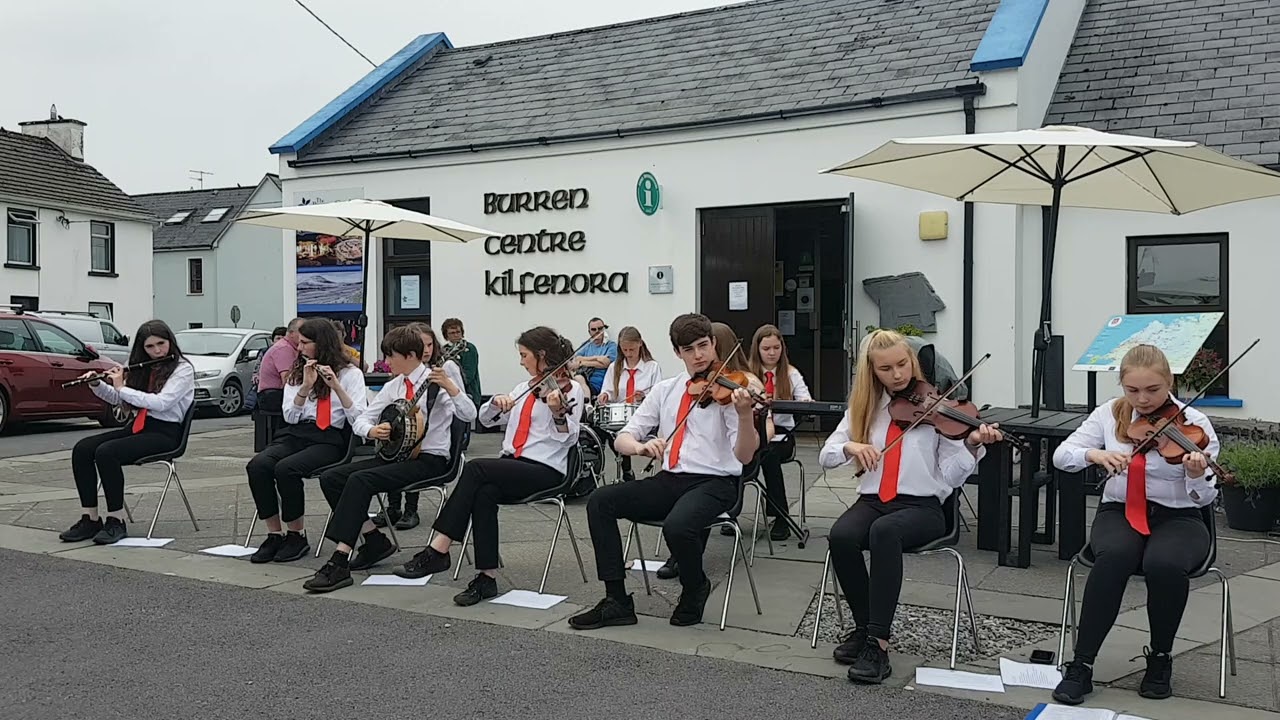The Clare Ceili band. Rogaire Dubh Set