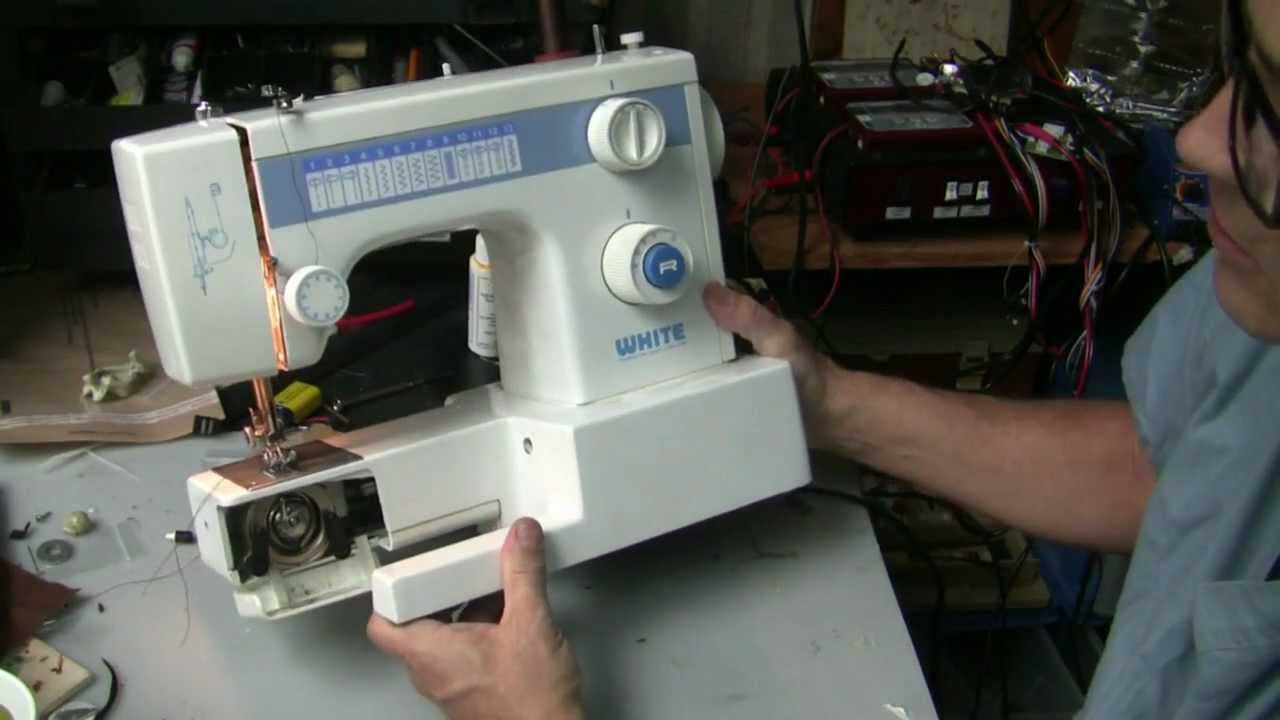 White sewing Machine model 1418