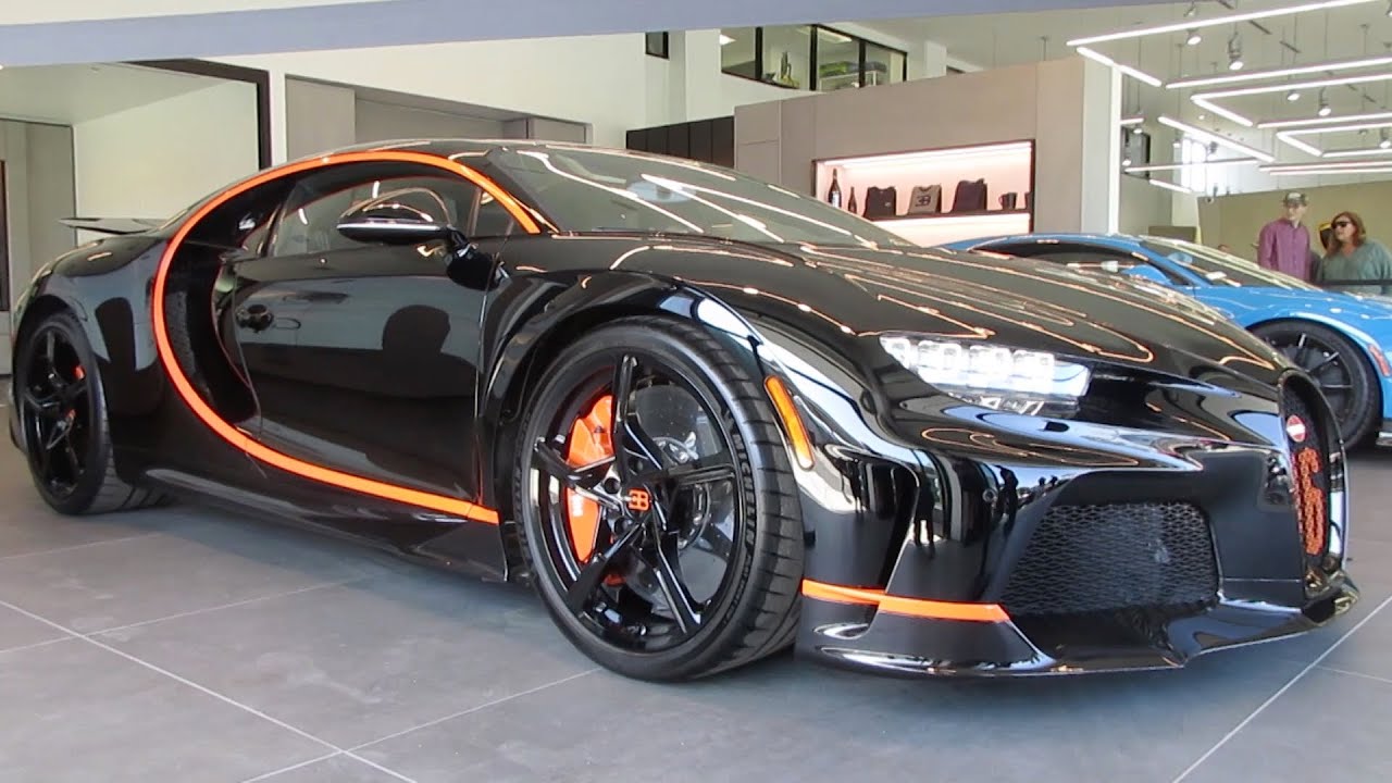 New $3.9M 2022 Bugatti Chiron Super Sport (startup, revs)