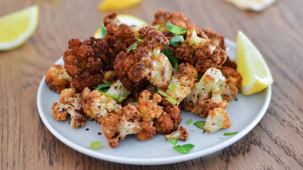 Lebanese Fried Cauliflower with Tahini Sauce - Arnabeet Me2li - قرنبيط مقلي مع صلصة طرطور