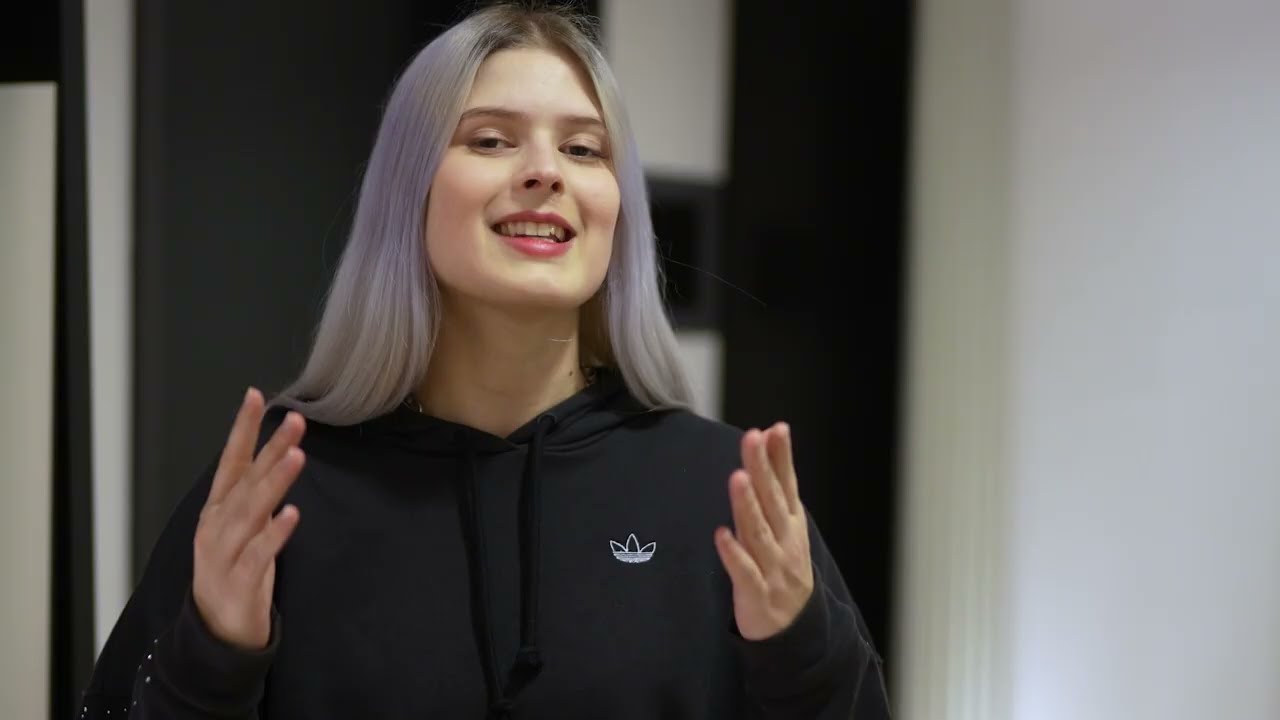 Wir haben unseren Prakti 12 Stunden eingesperrt - Das Netflix-Gaming-Experiment