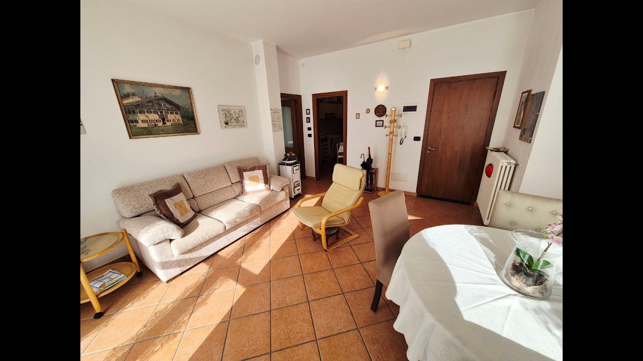 IN CENTRO COLICO - Spazioso appartamento di 105 mq rif. 1076