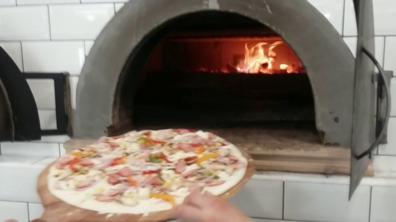 Cuptor rotativ pt Pizza pe lemne