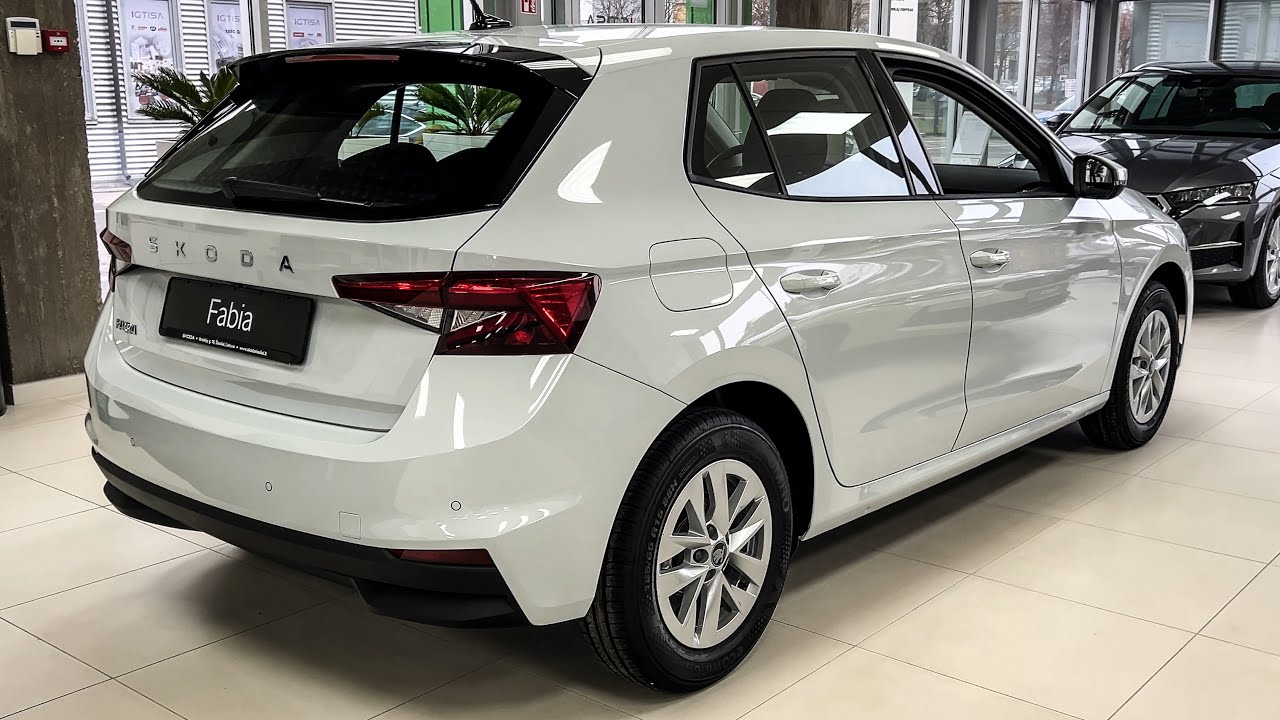 2025 SKODA FABIA SELECTION - INTERIOR AND EXTERIOR WALKAROUND