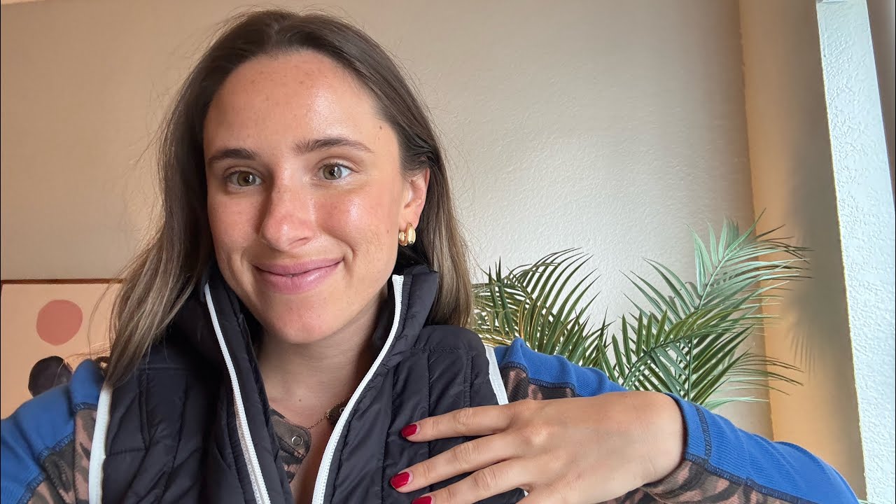 ASMR Scratching/Fabric Sounds With My Puffer Vest (full mic sensitivity) 😴