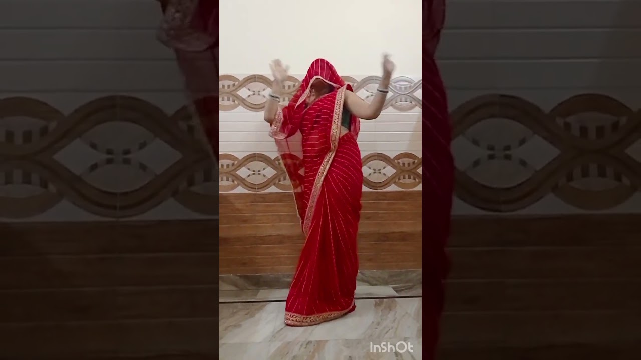 #हसींमजाकगीत 😂 कच्चे निबुआ अपने मायके से लाई 😂 बाई को दबाते डोले 😂😂#देहाती #वायरलविडियो #यूटीवीडीओ 