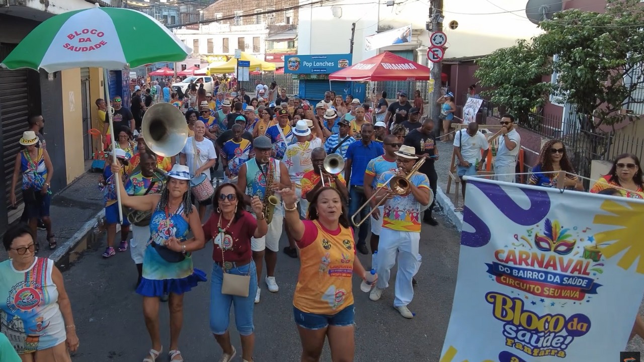 SALVADOR BAHIA | BAIRRO DA SAÚDE - PRÉ-CARNAVAL BLOCO DA SUDADE, O MAIS TRADICIONAL BLOCO DE CHÃO