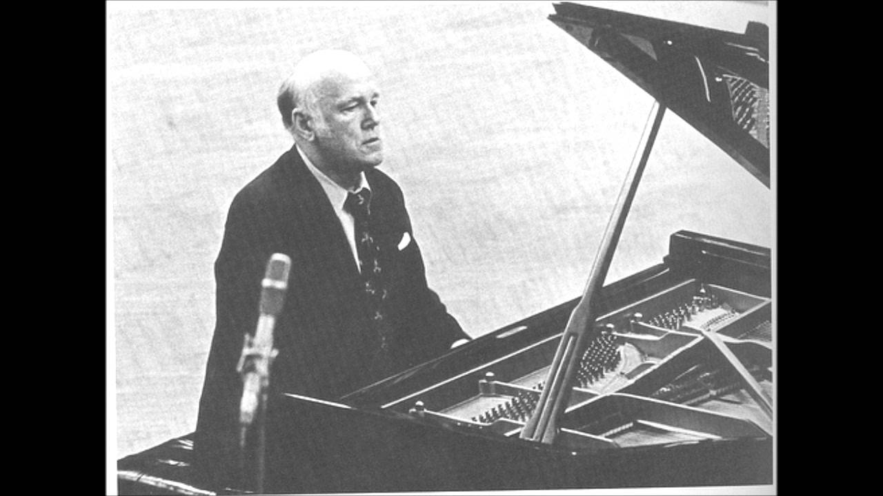Rachmaninov - Etude-Tableau op.39 n°4 - Richter Aldeburgh 1966