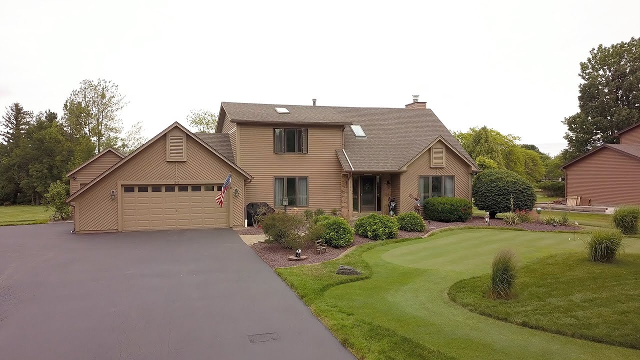 1242 Lake Point Dr - Webster, NY