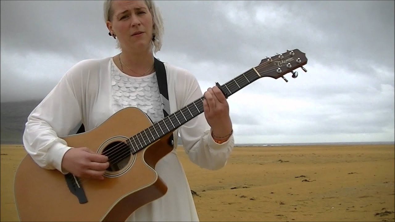 Myrra R&oacute;s 