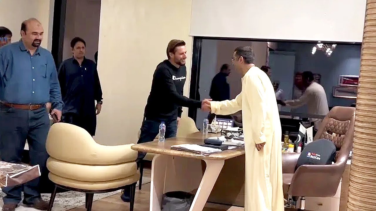 EXCLUSIVE: Shahid Afridi | Legendary Cricketer | Visited HMR Waterfront Sales Centre | Karachi