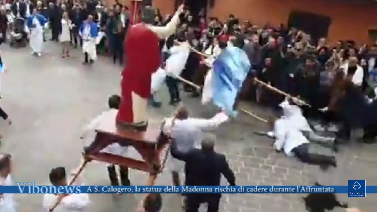 A S  Calogero, la statua della Madonna rischia di cadere durante l'Affruntata