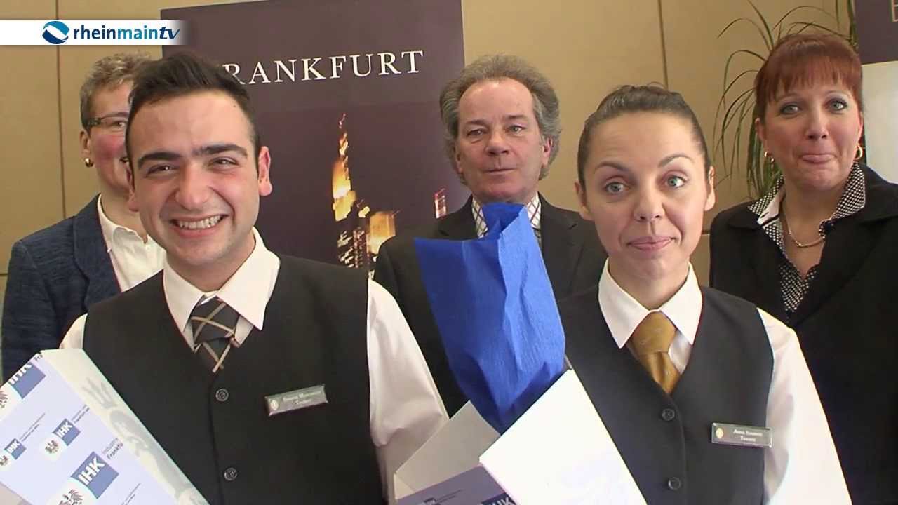 Hellas in Frankfurt: Junge Griechen beginnen Ausbildung in Hotels