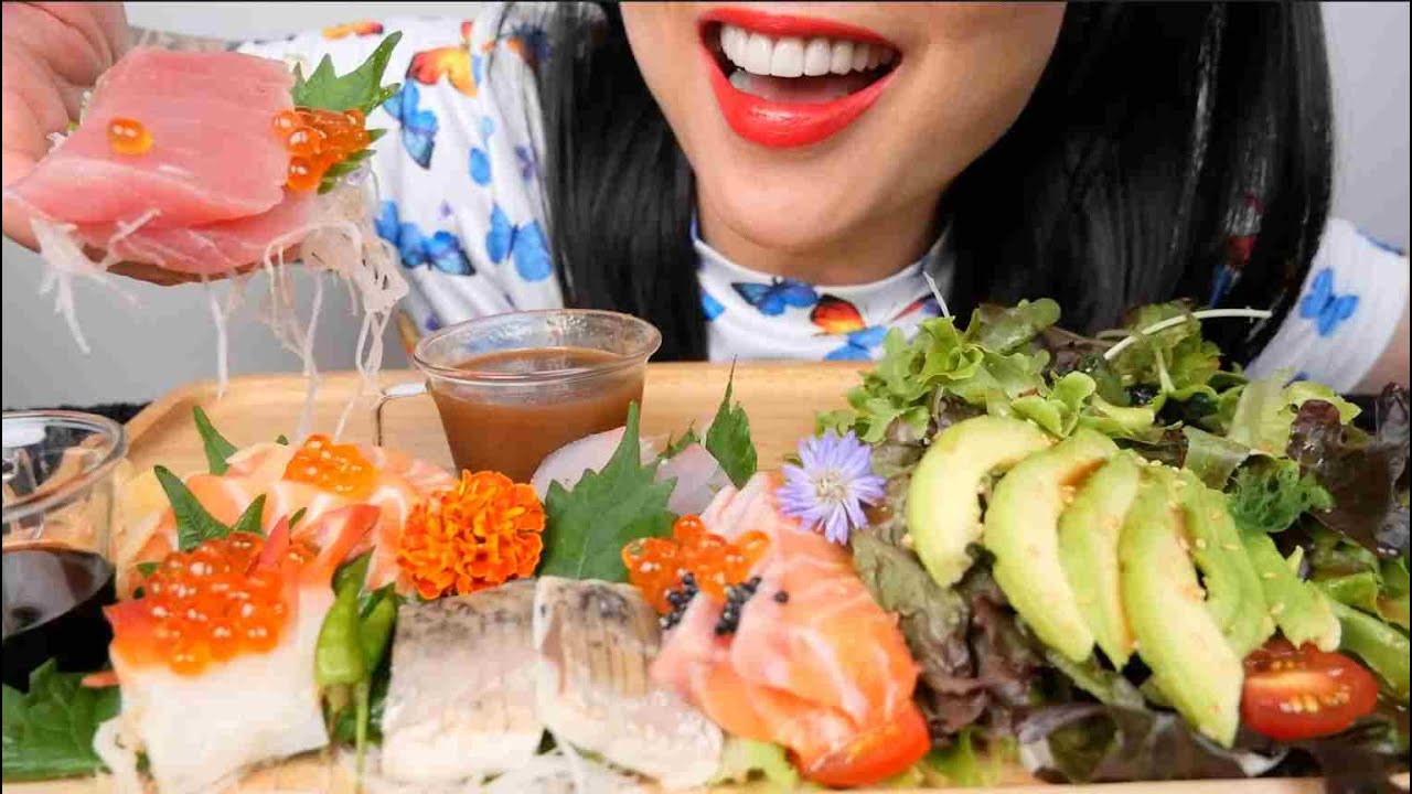 SASHIMI PLATTER + FRESH SALAD (ASMR EATING SOUNDS) NO TALKING | SAS-ASMR