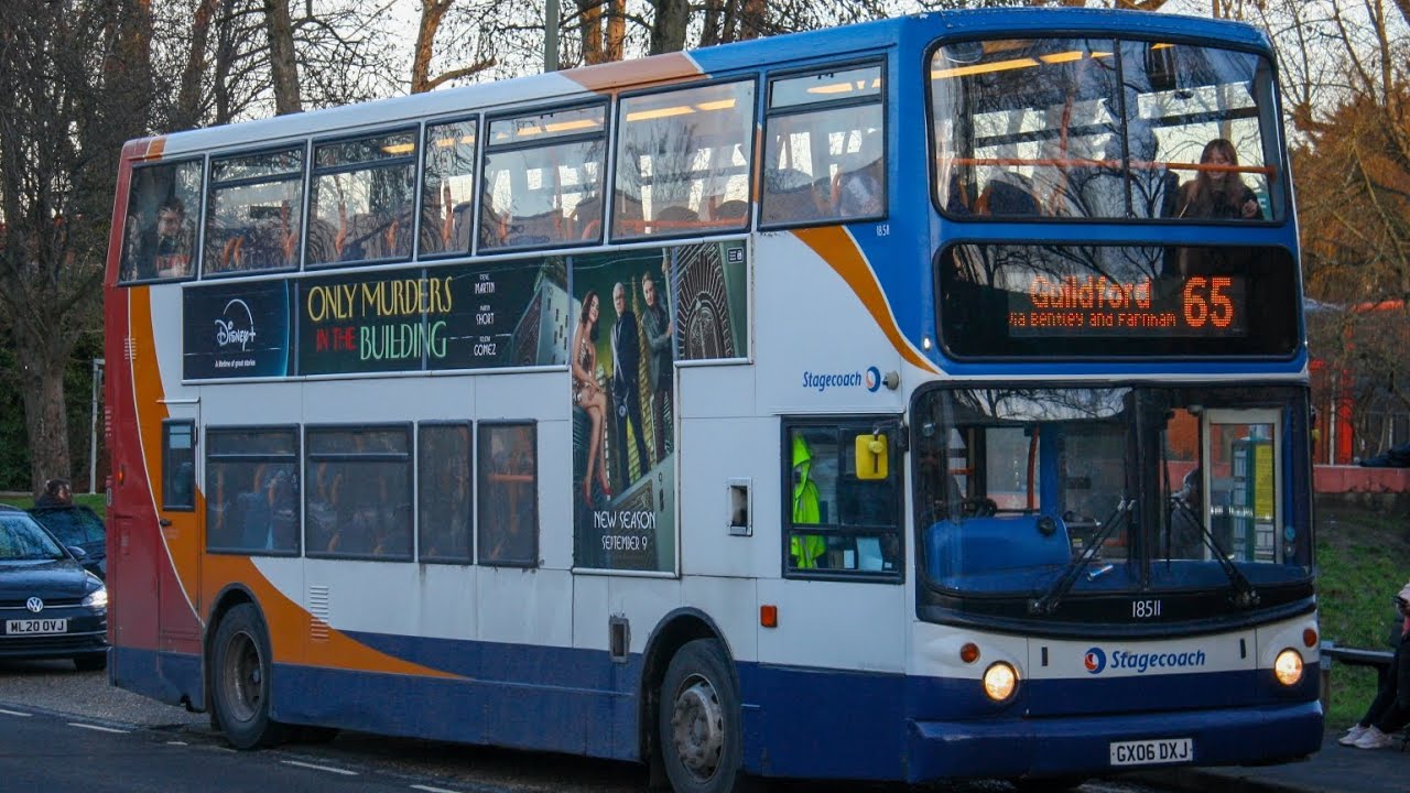 Stagecoach South Guildford based 18511 GX06DXJ giving it some on the 65 to Guildford 10/01/2026