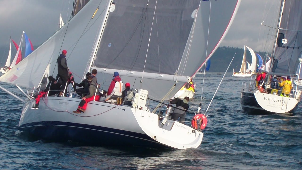 RTC 2014 Sunday Start Turn Point Stuart sailboat race Round County spinnaker fly close sailing
