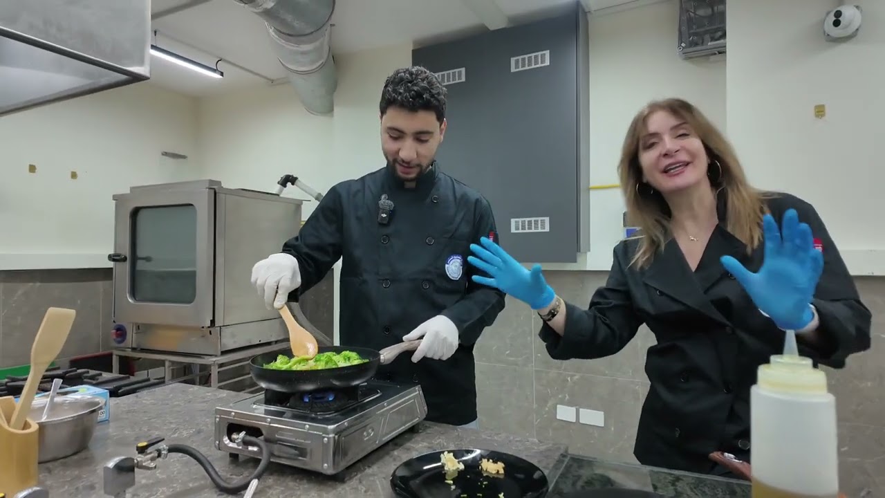 طبخة وتخصص | المهندس محمد دراغمة  / حين تلتقي النكهة بالخبرة… ويصبح الحديث عن المهنة طريقًا للمستقبل