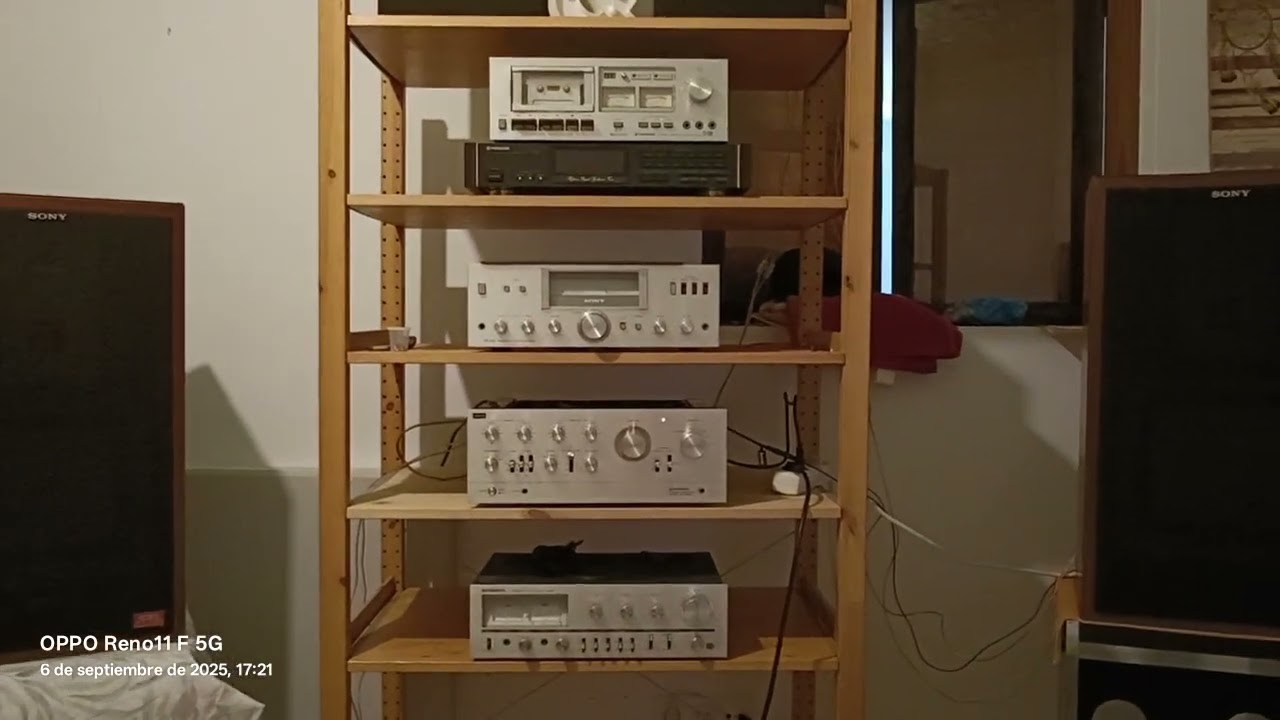 SONY APM 77W  &  PIONEER SA 9900