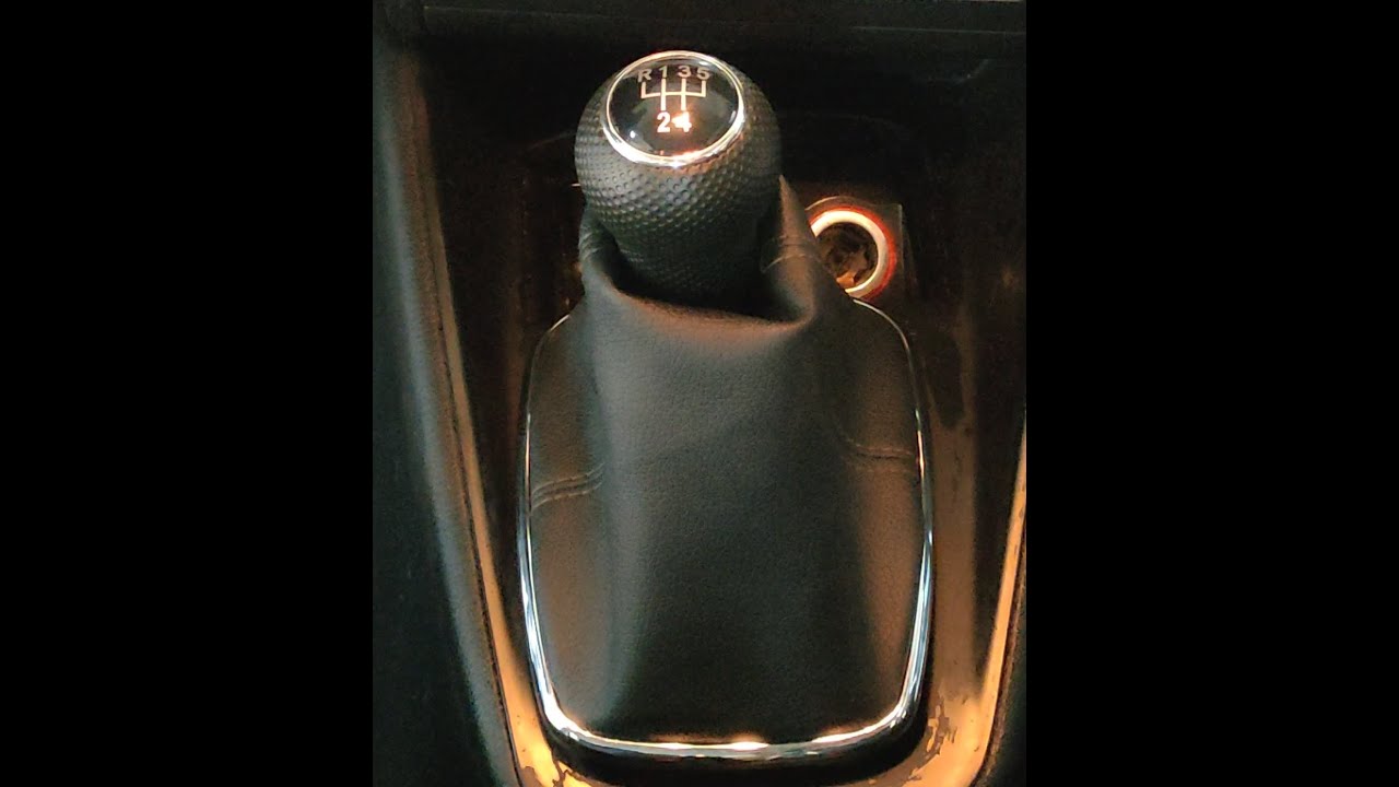 GEAR LEVER / ΛΕΒΙΕΣ ΤΑΧΥΤΗΤΩΝ